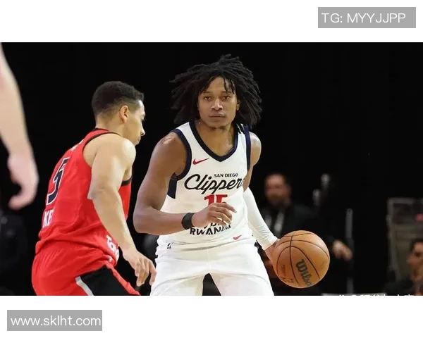 华盛顿神奇异队迎战飞马队期待一场精彩的篮球对决与激烈的竞争