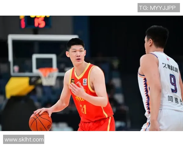胡金秋：从青涩球员到CBA明星的成长之路与未来展望